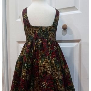 Girls pinafore, Christmas dress, size 4